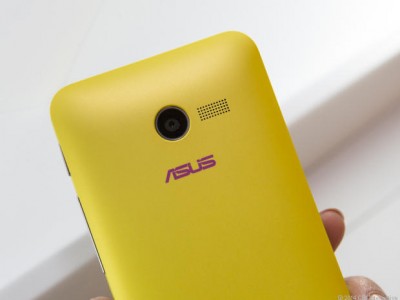 Asus_PadFone_Mini_35833886_CES_2014-5162_620x465