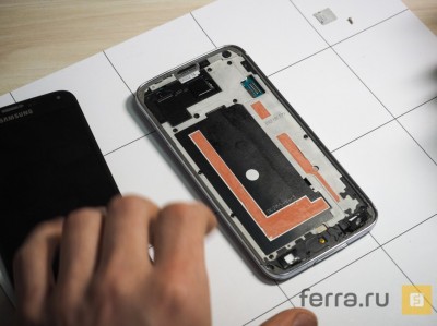 Samsung-Galaxy-S5-teardown-06