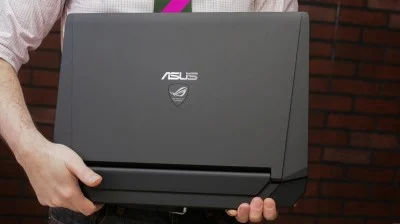 Asus_ROG_G750JZ-XS72_35873260-04