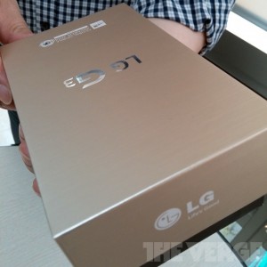 عکس لو رفته از جعبه ی LG G3 وجود رنگ طلایی این گوشی را تایید می کند - دیجینوی