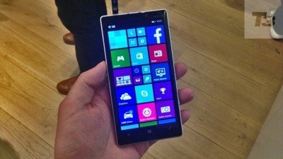 نگاهی کوتاه به NOKIA LUMIA 930