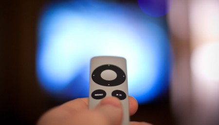 اپل در حال آماده سازی Touch ID برای Apple Tv - دیجینوی