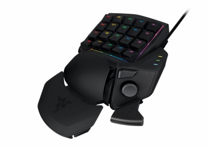 شرکت Razer به صفحه کیبورد و صفحه کلید جدید خود چندین چراغ RGB اضافه خواهد کرد - دیجینوی