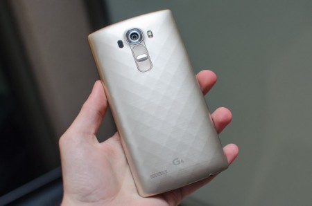 ببینید: جداسازی قطعات گوشی LG G4 - دیجینوی