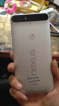 Newly-leaked-Huawei-Nexus-pictures (2)