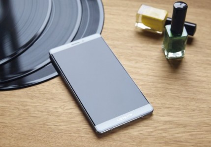 Oppo R7 Plus راهش را به بازار های جهانی پیدا کرد - دیجینوی