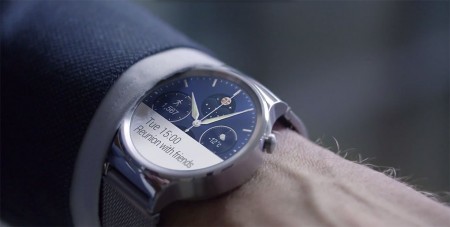 Huawei Watch در حال حاضر برای پیش فروش در اروپا با قیمت ۳۹۹ یورو آماده است - دیجینوی