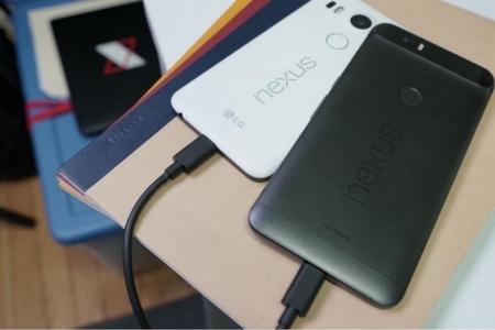 Nexus 6P یا پاوربانک؟ - دیجینوی