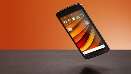 Moto X Force احتمالا محکم ترین صفحه نمایش بین تمام تلفن ها را دارد - دیجینوی