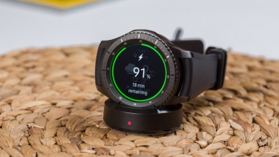 samsung-gear-s3-review-014-batt