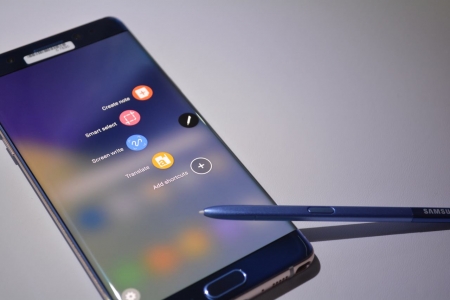 سامسونگ مالزی آخرین بروز رسانی galaxy note 7 را برای ۳۱ دسامبر تأیید کرد - دیجینوی