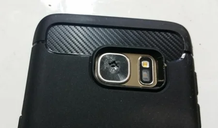 مشکلی جدید برای سامسونگ: لنز دوربین پشت Galaxy S7 به طرز مشکوکی ترک بر می دارد - دیجینوی