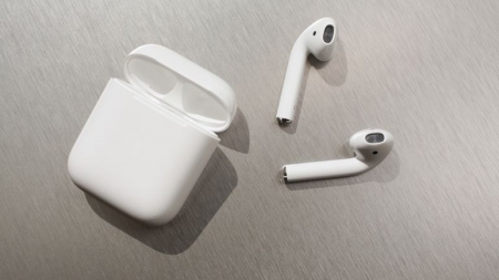 تقاضای زیاد با گذشت دو ماه از عرضه رسمی Airpod ها | شش هفته فاصله میان سفارش و دریافت محصول - دیجینوی