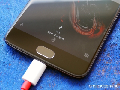 OnePlus هنوز هم در پی Dash charging است - دیجینوی
