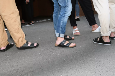 آمازون باید به جستجو اشتباه مشتریان Birkenstock پایان دهد - دیجینوی