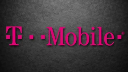 ۴۵۱۶۷۷-t-mobile-generic T-Mobile تا سال ۲۰۲۱ تمام انرژی مورد نیاز خود را از انرژیهای پاک تامین خواهد کرد - دیجینوی