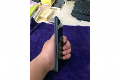 عکس‌هایی از گوشی +HTC U12 با قاب آیینه‌ای به همراه ۴ دوربین لو رفت - دیجینوی