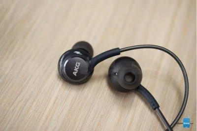 HTC فضای ۱۰۰ گیگابایتی از گوگل درایو را به رایگان در اختیار کاربران ۵ تلفن هومند خودش قرار میدهد - دیجینوی