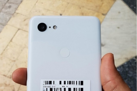 مدل سفید رنگ گوشی گوگل Pixel 3 XL در یک سری عکس‌های live دیده شد - دیجینوی