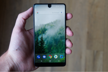 Essential Phone بروزرسانی اندروید Q را در ۲۰۱۹ دریافت خواهد کرد - دیجینوی