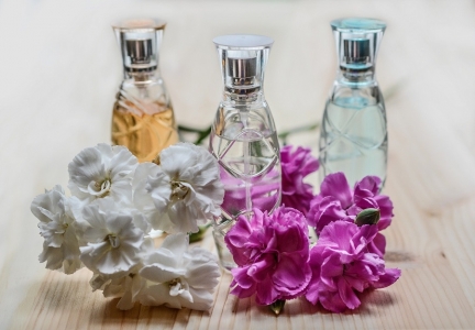 تولید عطر و ادکلن توسط هوش مصنوعی - دیجینوی