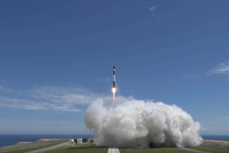 Rocket Lab اولین عملیات فضایی خود را با موفقیت به اتمام رساند - دیجینوی