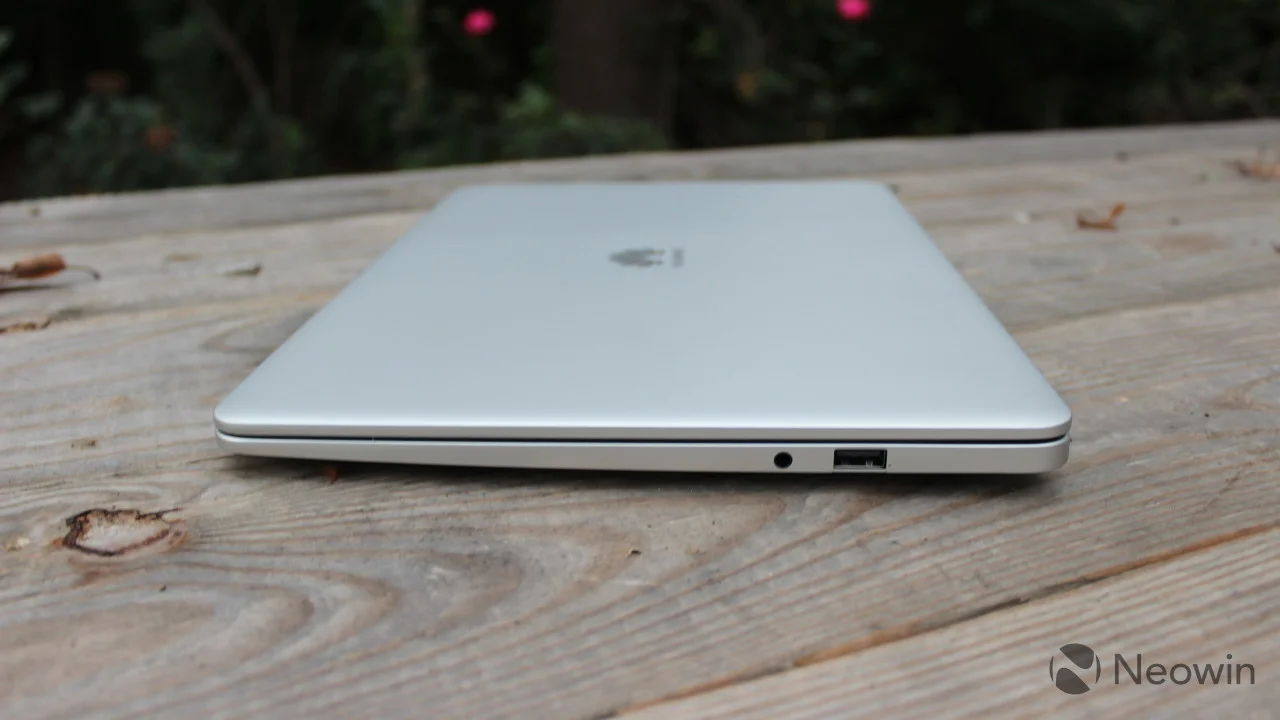 بررسی تخصصی لپ‌تاپ Huawei MateBook D - دیجینوی