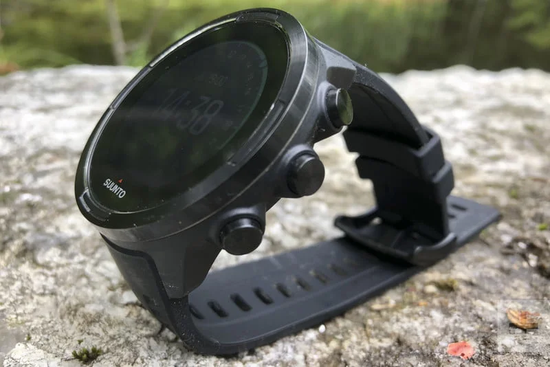 بررسی تخصصی ساعت هوشمند Suunto 9 - دیجینوی