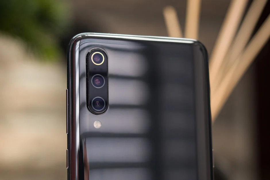بررسی تخصصی Xiaomi Mi 9 - دیجینوی