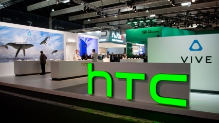 درآمد HTC در ماه فوریه امسال نسبت به سال گذشته ۳۳ درصد کاهش یافته است - دیجینوی