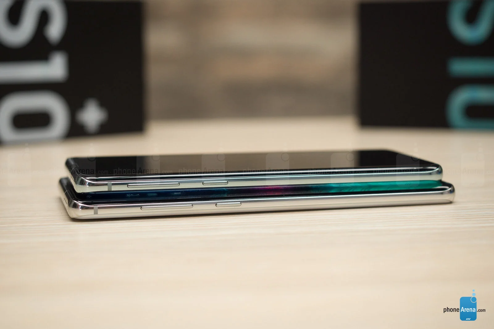 بررسی تخصصی Samsung Galaxy S10+ and S10 - دیجینوی