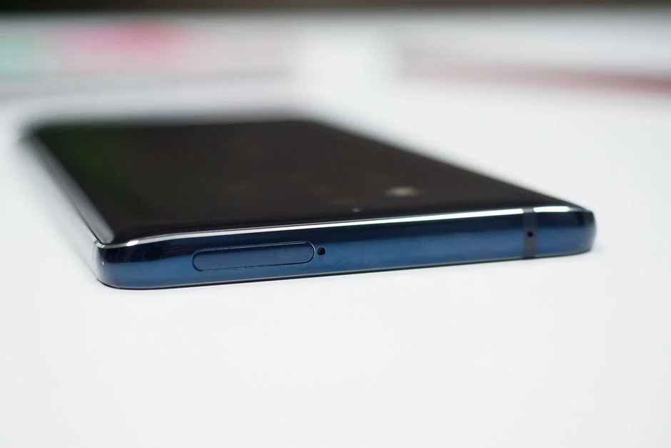 بررسی تخصصی نوکیا ۹ PureView - دیجینوی