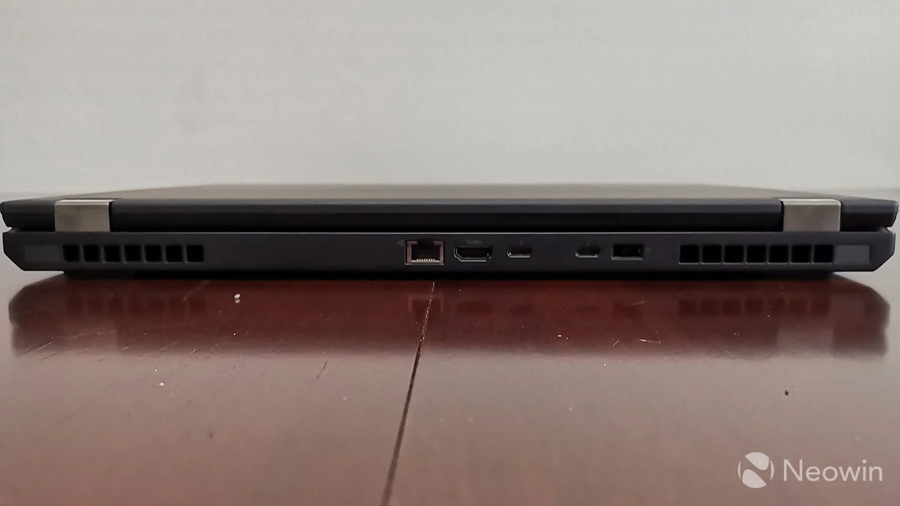 نقد و بررسی Lenovo ThinkPad P52 - دیجینوی