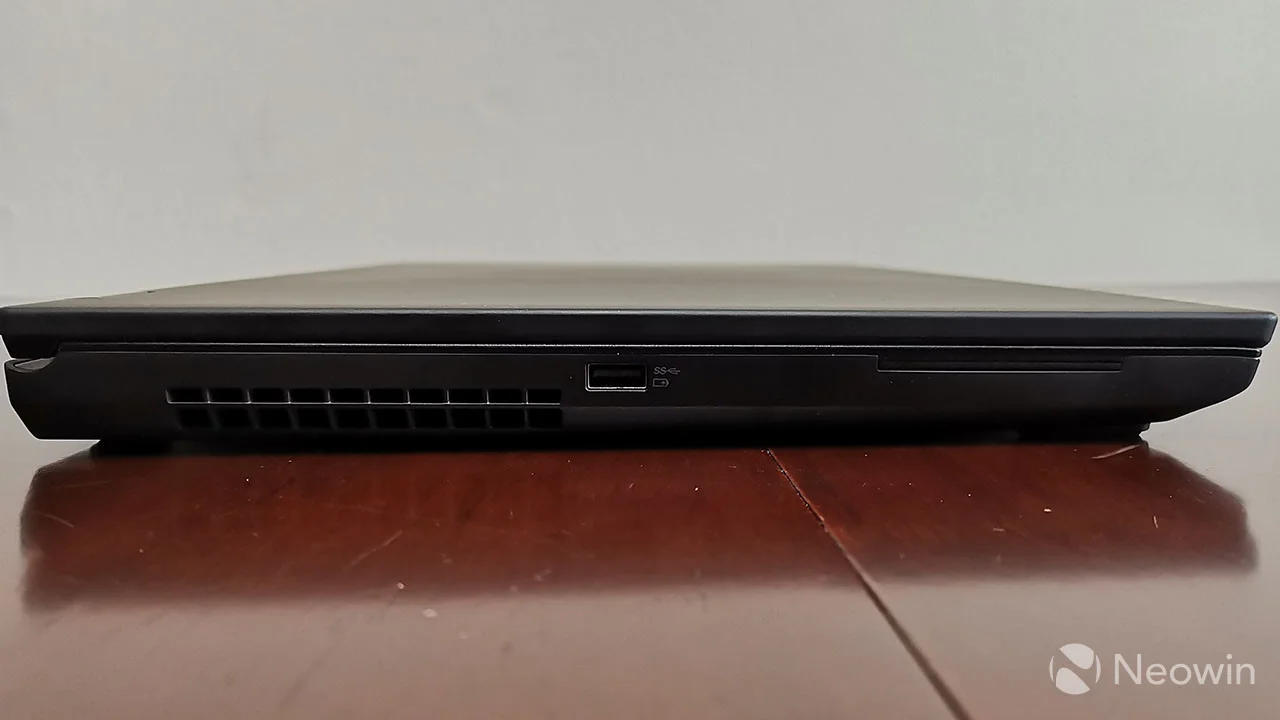 بررسی تخصصی لپ‌تاپ Lenovo ThinkPad P72 - دیجینوی