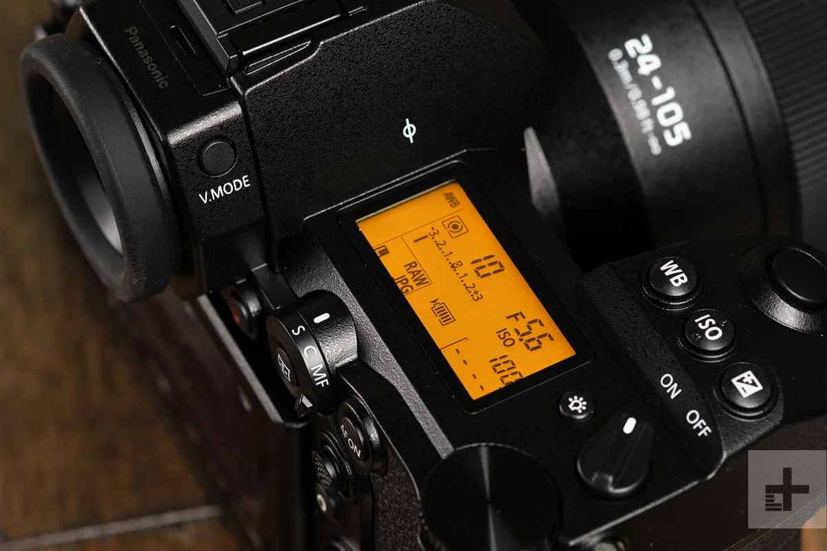 بررسی تخصصی دوربین Panasonic Lumix S1 - دیجینوی