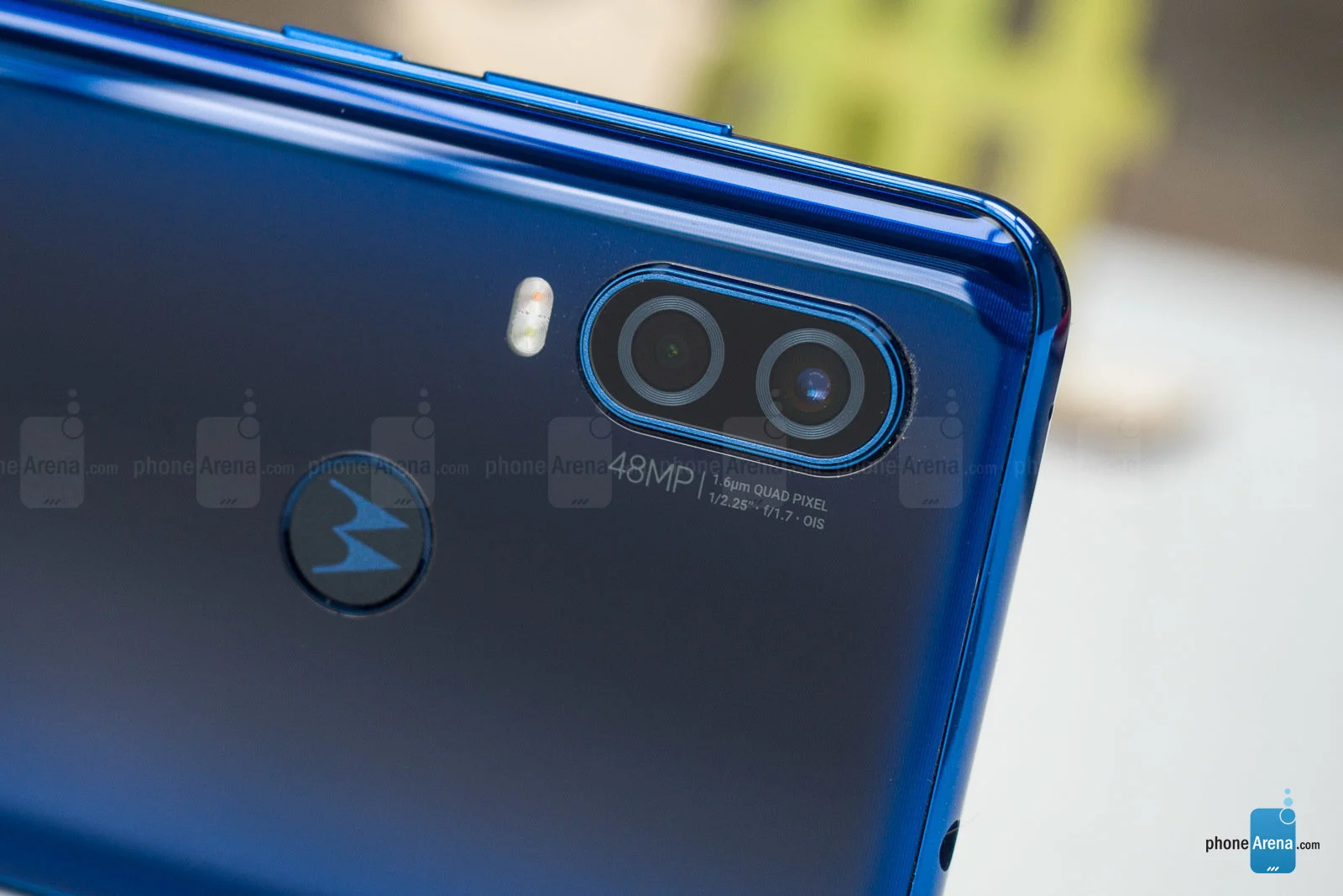 بررسی تخصصی گوشی Motorola One Vision - دیجینوی