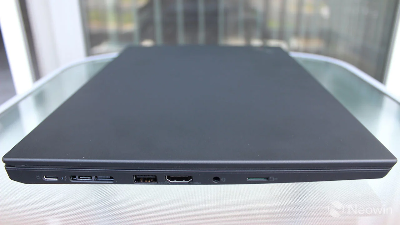 بررسی تخصصی لپ‌تاپ Lenovo ThinkPad T490 - دیجینوی