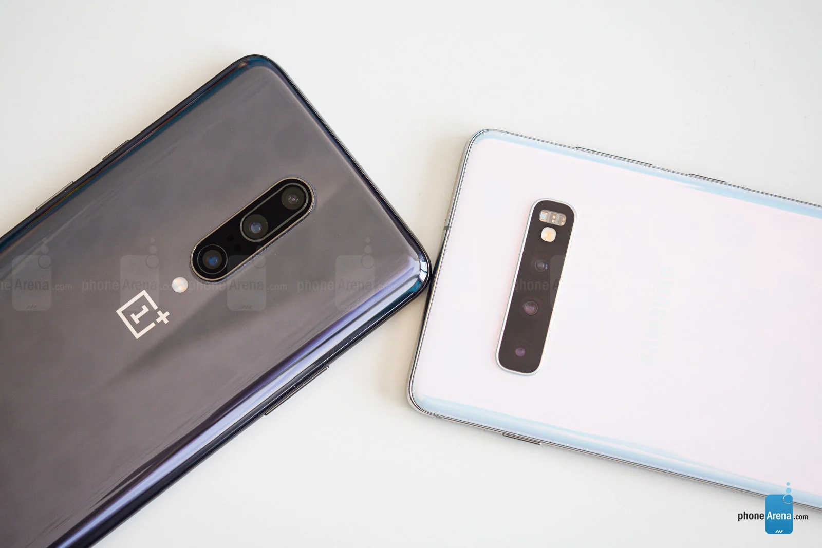 OnePlus 7 Pro در برابر +Galaxy S10 - دیجینوی