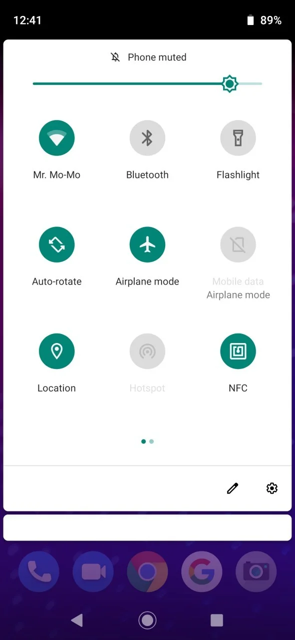 بررسی تخصصی گوشی Motorola Moto Z4 - دیجینوی