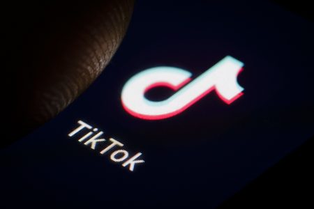 اجرای برنامه‌های آموزشی با TikTok در هند - دیجینوی