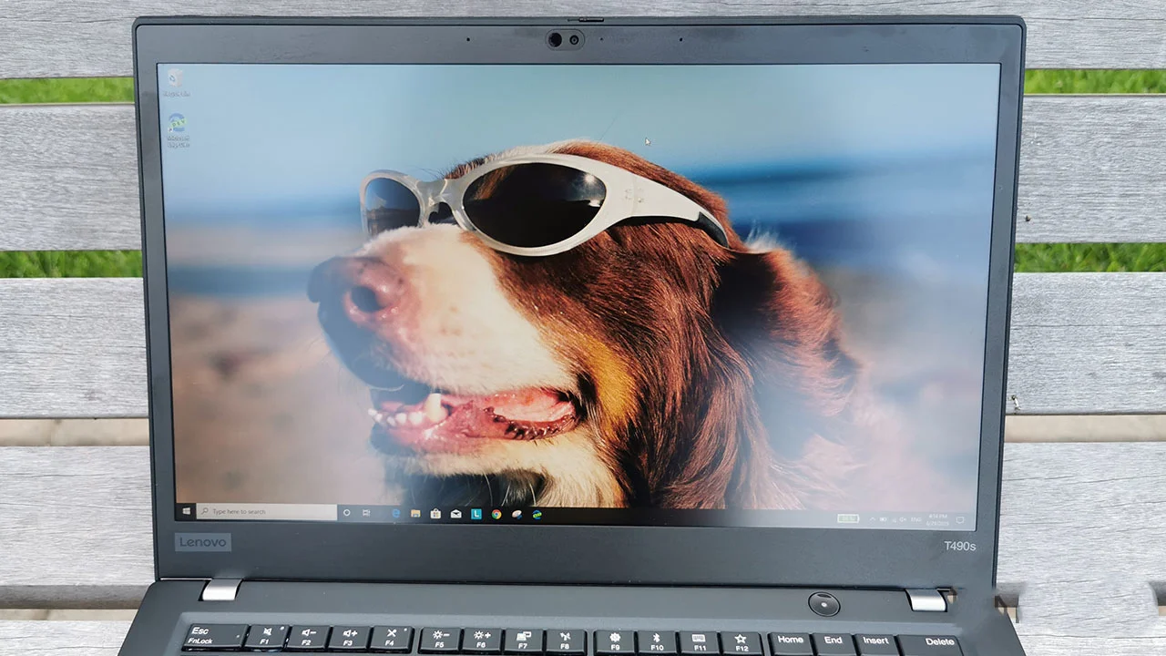 بررسی تخصصی لپ‌تاپ Lenovo ThinkPad T490s - دیجینوی