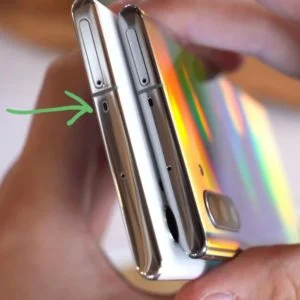 کاربرد حفره مرموز Samsung Galaxy Note 10 مشخص شد - دیجینوی
