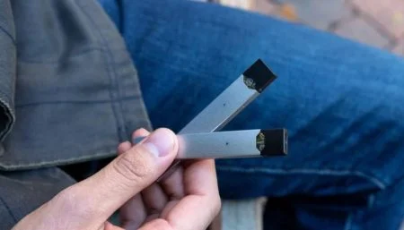 هند نیز سیگارهای الکتریکی را ممنوع کرده است - دیجینوی
