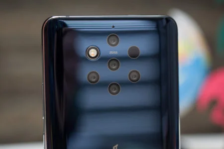 طبق گزارش‌ها، عرضه نوکیا ۹٫۱ PureView تا سال آینده به تعویق افتاده است - دیجینوی