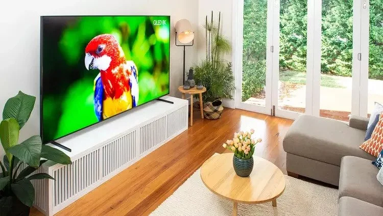 تلویزیون QLED