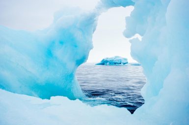 Viewing-Iceberg-Through-Hole