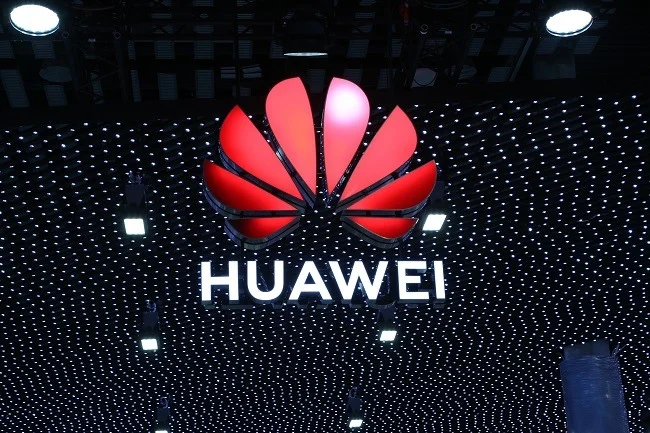 ۰۲Huawei-Logo-MWC-2019