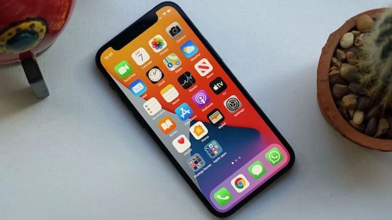 اپل آیفون ۱۲ مینی