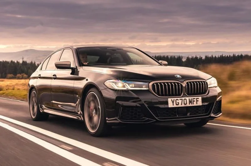 بی‌ام‌و M550i ایکس درایو