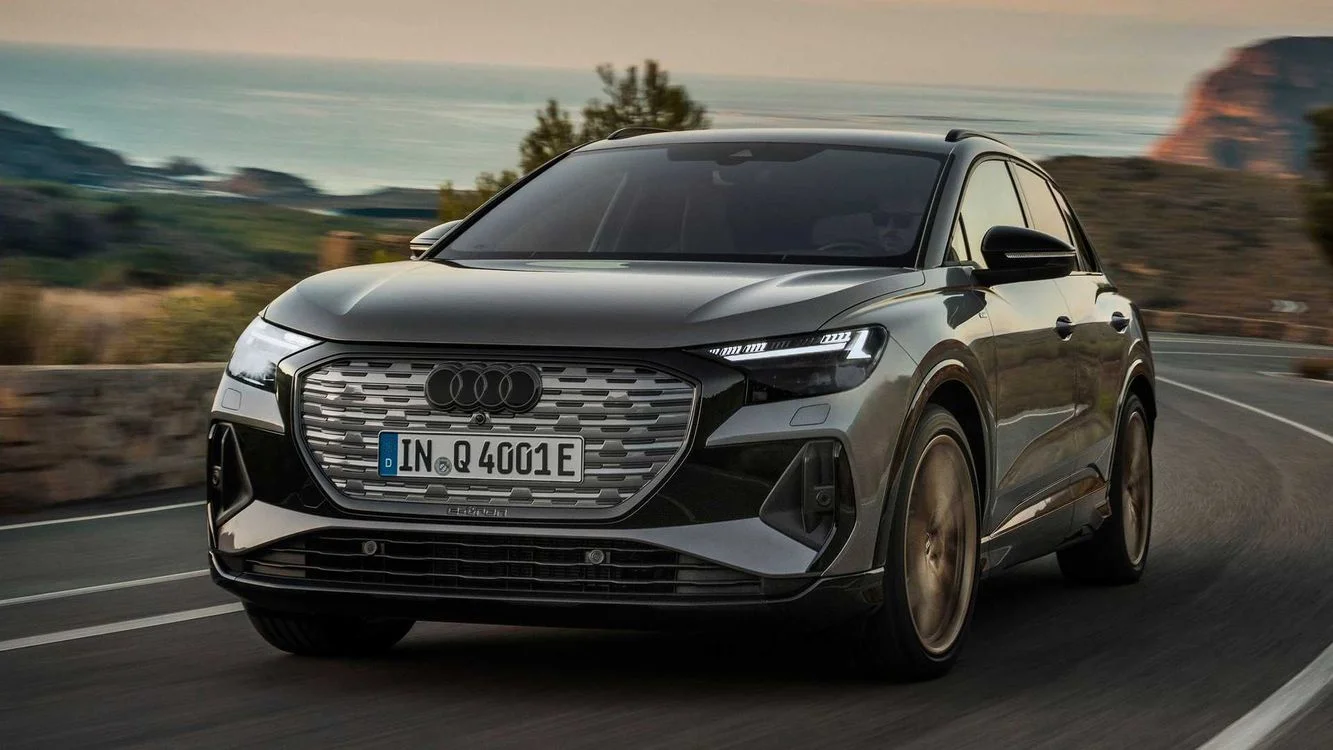 Q4 E-Tron